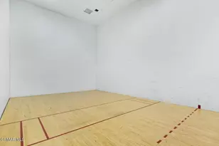 697 Sutton Crest Trail, Oak Park, CA 91377 - Photo 35