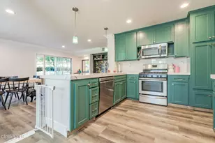 12409 Willow Hill Dr, Moorpark, CA 93021 - Photo 31