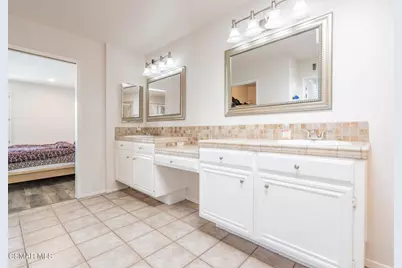 12409 Willow Hill Drive, Moorpark, CA 93021 - Photo 45