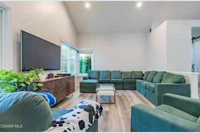 12409 Willow Hill Drive, Moorpark, CA 93021 - Photo 9