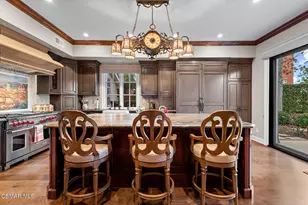 2378 Heatherbank Court, Thousand Oaks, CA 91361 - Photo 3