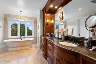 2378 Heatherbank Court, Thousand Oaks, CA 91361 - Photo 17