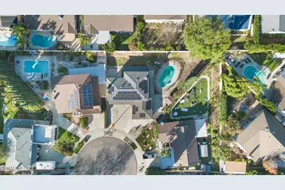 2183 E Chesterton Street, Simi Valley, CA 93065 - Photo 35