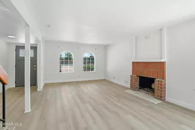 2183 E Chesterton Street, Simi Valley, CA 93065 - Photo 21