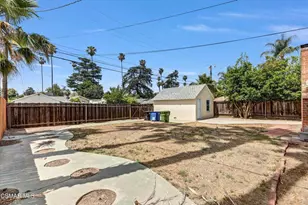 17400 Cantlay St, Lake Balboa, CA 91406 - Photo 25