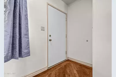 17400 Cantlay Street, Lake Balboa, CA 91406 - Photo 29