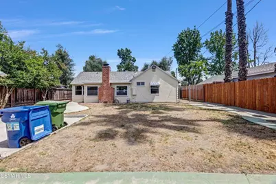 17400 Cantlay Street, Lake Balboa, CA 91406 - Photo 21