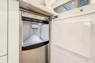 25877 Shady Oak Ln, Valencia, CA 91381 - Photo 31