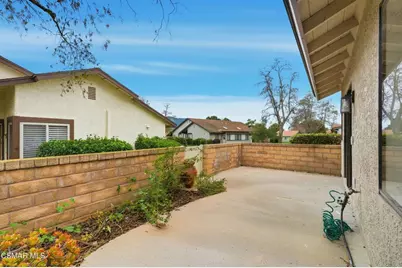 41040 Village 41, Camarillo, CA 93012 - Photo 23