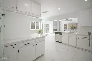 22949 Sycamore Creek Dr, Valencia, CA 91354 - Photo 9