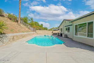 22949 Sycamore Creek Dr, Valencia, CA 91354 - Photo 31