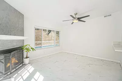 22949 Sycamore Creek Drive, Valencia, CA 91354 - Photo 15