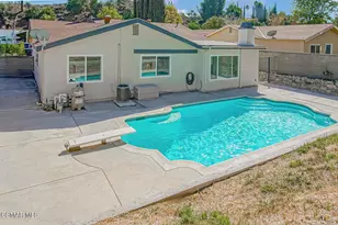 22949 Sycamore Creek Dr, Valencia, CA 91354 - Photo 29