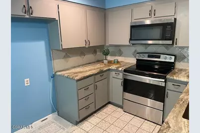 1256 Patricia Avenue #10, Simi Valley, CA 93065 - Photo 5