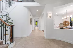551 Running Creek Ct, Simi Valley, CA 93065 - Photo 13