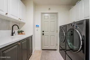 551 Running Creek Ct, Simi Valley, CA 93065 - Photo 17