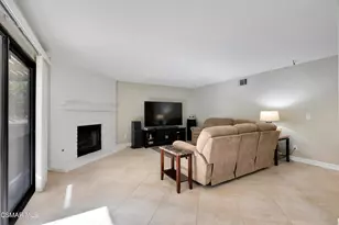 30120 Amelia Dr, Agoura Hills, CA 91301 - Photo 11