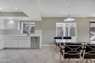 30120 Amelia Dr, Agoura Hills, CA 91301 - Photo 9