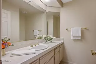 5614 Roundtree Pl, Westlake Village, CA 91362 - Photo 15