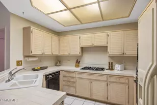 5614 Roundtree Pl, Westlake Village, CA 91362 - Photo 19