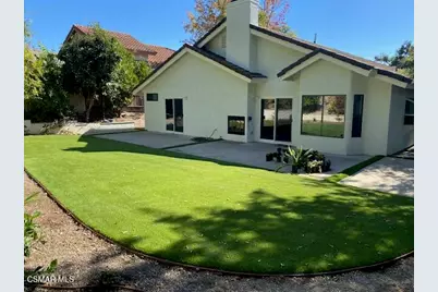 2147 Meadow Brook Court, Thousand Oaks, CA 91362 - Photo 3