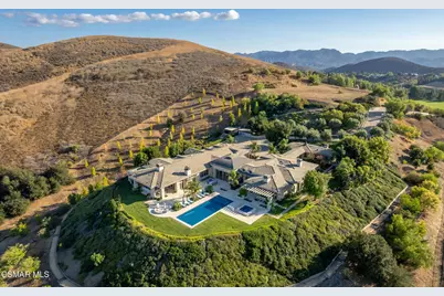 1300 Woodland Grove Court, Westlake Village, CA 91362 - Photo 51