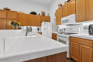 28161 Evening Star Dr, Menifee, CA 92584 - Photo 11