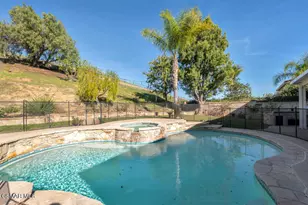 2339 Rudolph Dr, Simi Valley, CA 93065 - Photo 37