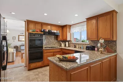 1113 Buckingham Drive, Thousand Oaks, CA 91360 - Photo 11