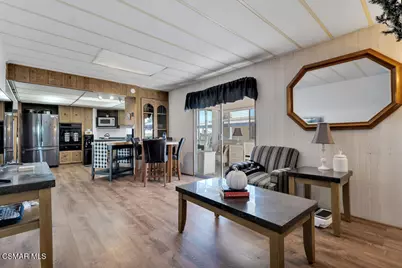 92 Poinsettia Gardens Drive, Ventura, CA 93004 - Photo 3