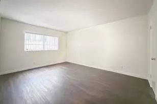 5349 Newcastle Ave, Encino, CA 91316 - Photo 13