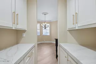 2594 Oak Valley Ln, Thousand Oaks, CA 91362 - Photo 11