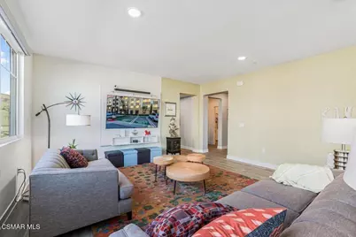 2870 Wagon Wheel Road #203, Oxnard, CA 93036 - Photo 3