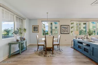 2870 Wagon Wheel Road #203, Oxnard, CA 93036 - Photo 5