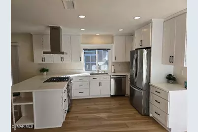1404 Suffolk Avenue, Thousand Oaks, CA 91360 - Photo 7