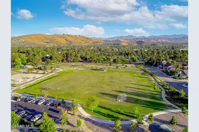 1915 Woodside Drive, Thousand Oaks, CA 91362 - Photo 35