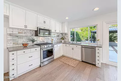 1915 Woodside Drive, Thousand Oaks, CA 91362 - Photo 7