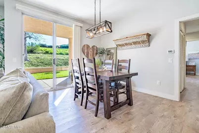 264 Ridgeton Lane #D, Simi Valley, CA 93065 - Photo 3