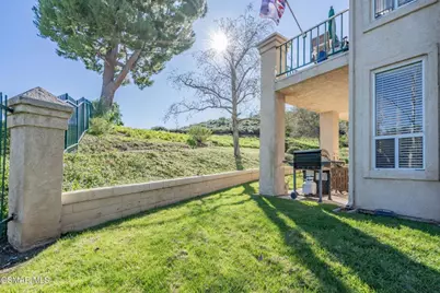 264 Ridgeton Lane #D, Simi Valley, CA 93065 - Photo 27