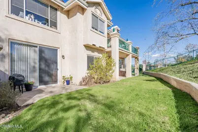 264 Ridgeton Lane #D, Simi Valley, CA 93065 - Photo 25