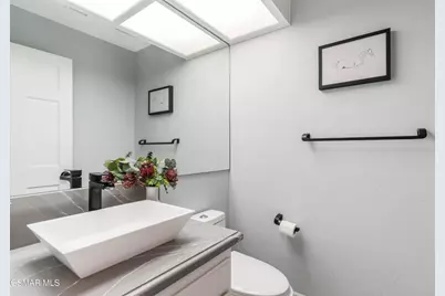 454 Longbranch Road, Simi Valley, CA 93065 - Photo 23