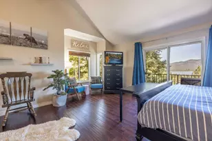 852 Cameron Dr, Big Bear Lake, CA 92315 - Photo 11