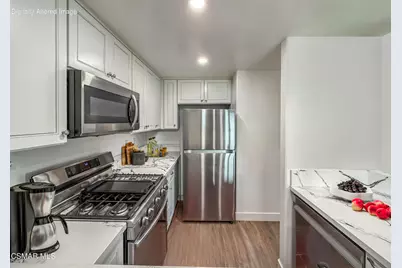 1948 Heywood Street #L, Simi Valley, CA 93065 - Photo 5