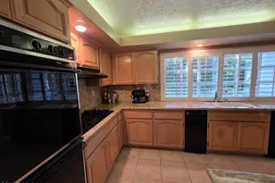 1745 St Andrews Pl, Westlake Village, CA 91362 - Photo 9