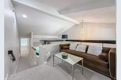 4695 Club View Drive, Westlake Village, CA 91362 - Photo 13