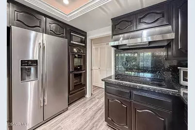 4695 Club View Drive, Westlake Village, CA 91362 - Photo 9