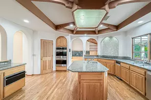 1394 Doral Cir, Westlake Village, CA 91362 - Photo 35