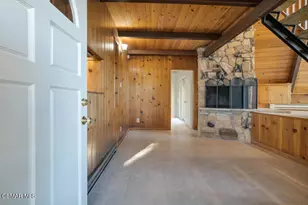 370 Lower Lake Rd, Lake Sherwood, CA 91361 - Photo 9