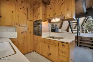 370 Lower Lake Rd, Lake Sherwood, CA 91361 - Photo 13