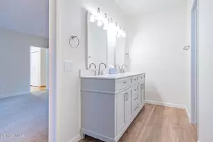 2085 Rayshire St, Thousand Oaks, CA 91362 - Photo 19